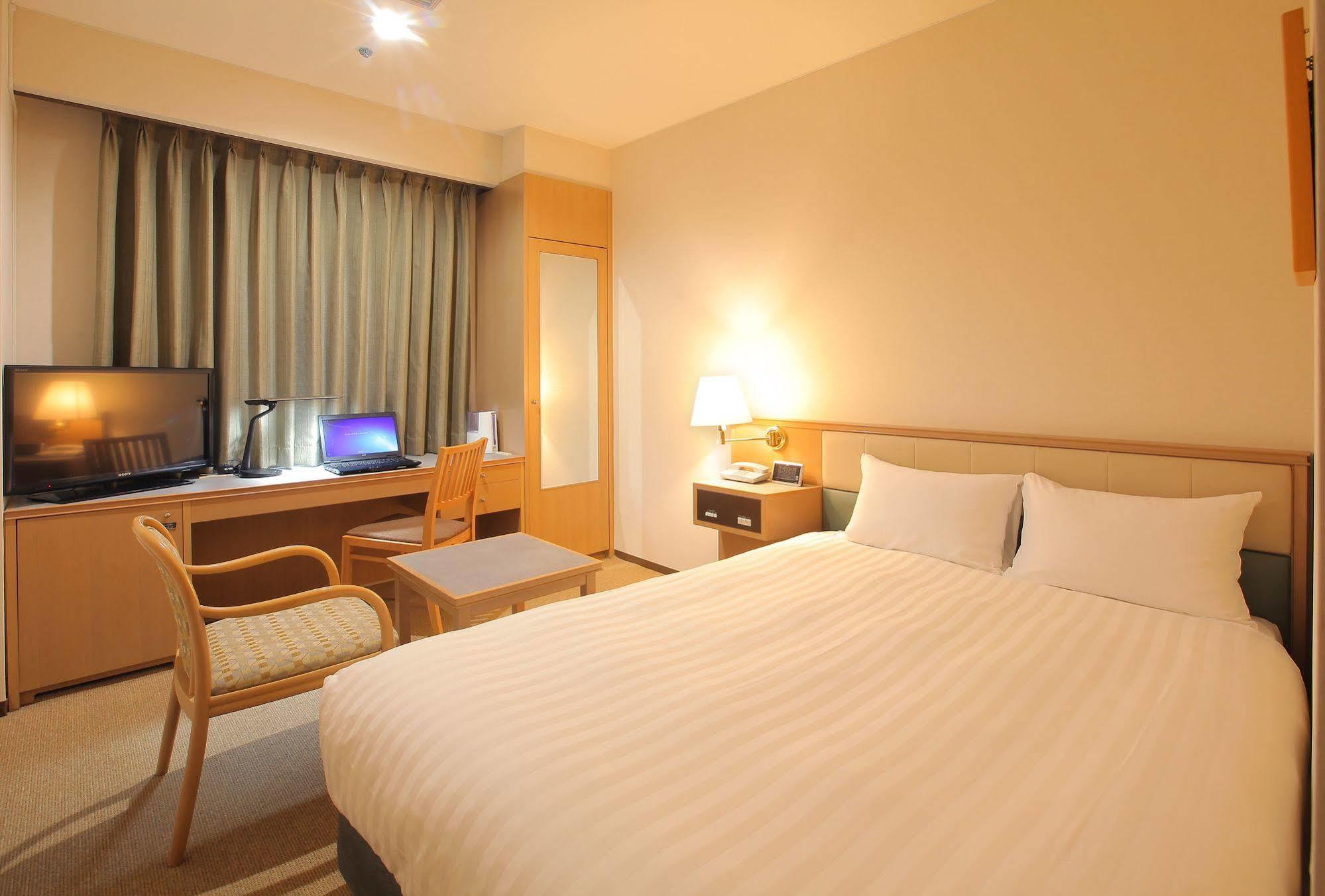 Odakyu Station Hotel Hon-Atsugi Exterior foto